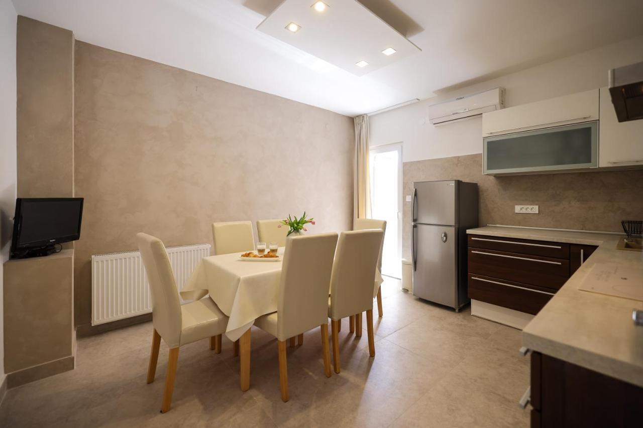 Apartments Skara Bibinje Exterior photo