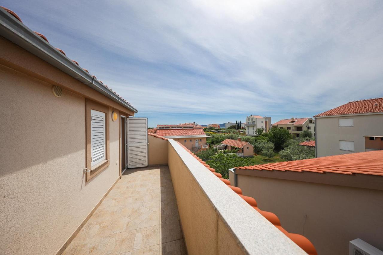 Apartments Skara Bibinje Exterior photo